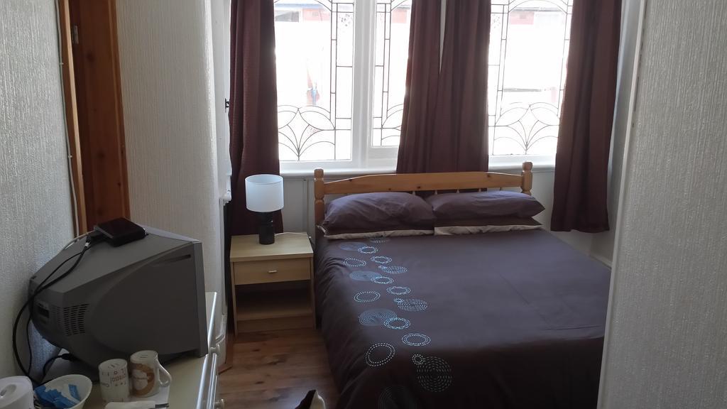 Airedale Hotel Blackpool Szoba fotó